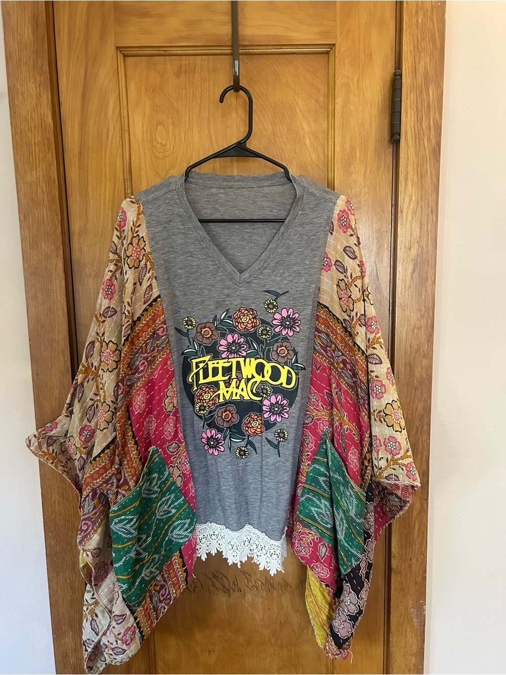 Fleetwood Mac Gray V-Neck Tunic with Floral Patchwork Kimono Sleeves
